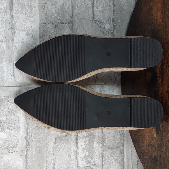 Point Toe Knit Ballet Flats - Picture 7 of 9